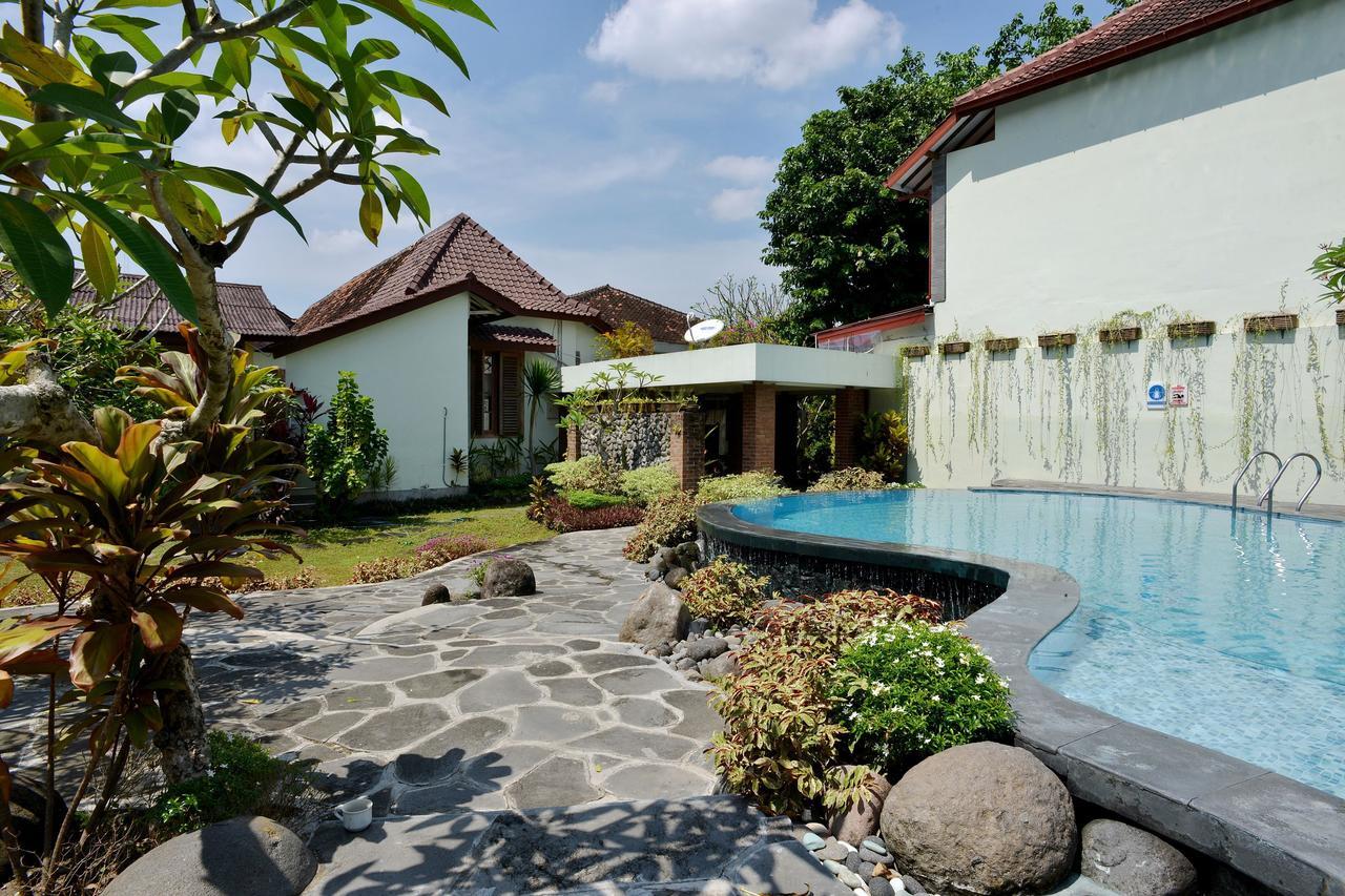 Zen Rooms Pakualaman Jogjacarta Exterior foto