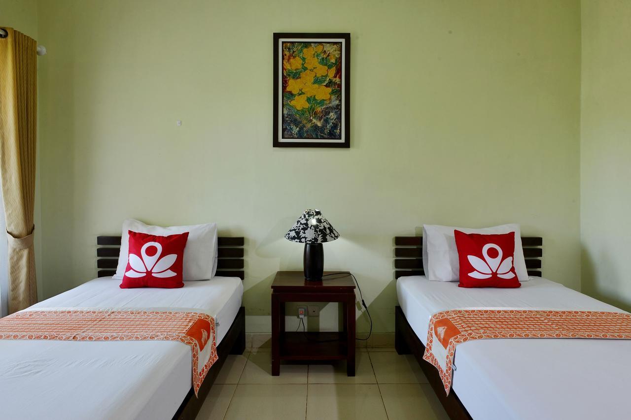 Zen Rooms Pakualaman Jogjacarta Exterior foto