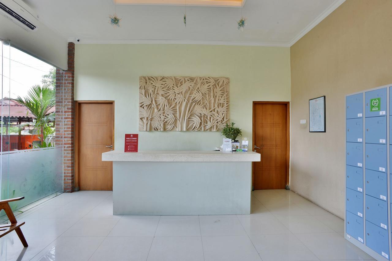 Zen Rooms Pakualaman Jogjacarta Exterior foto