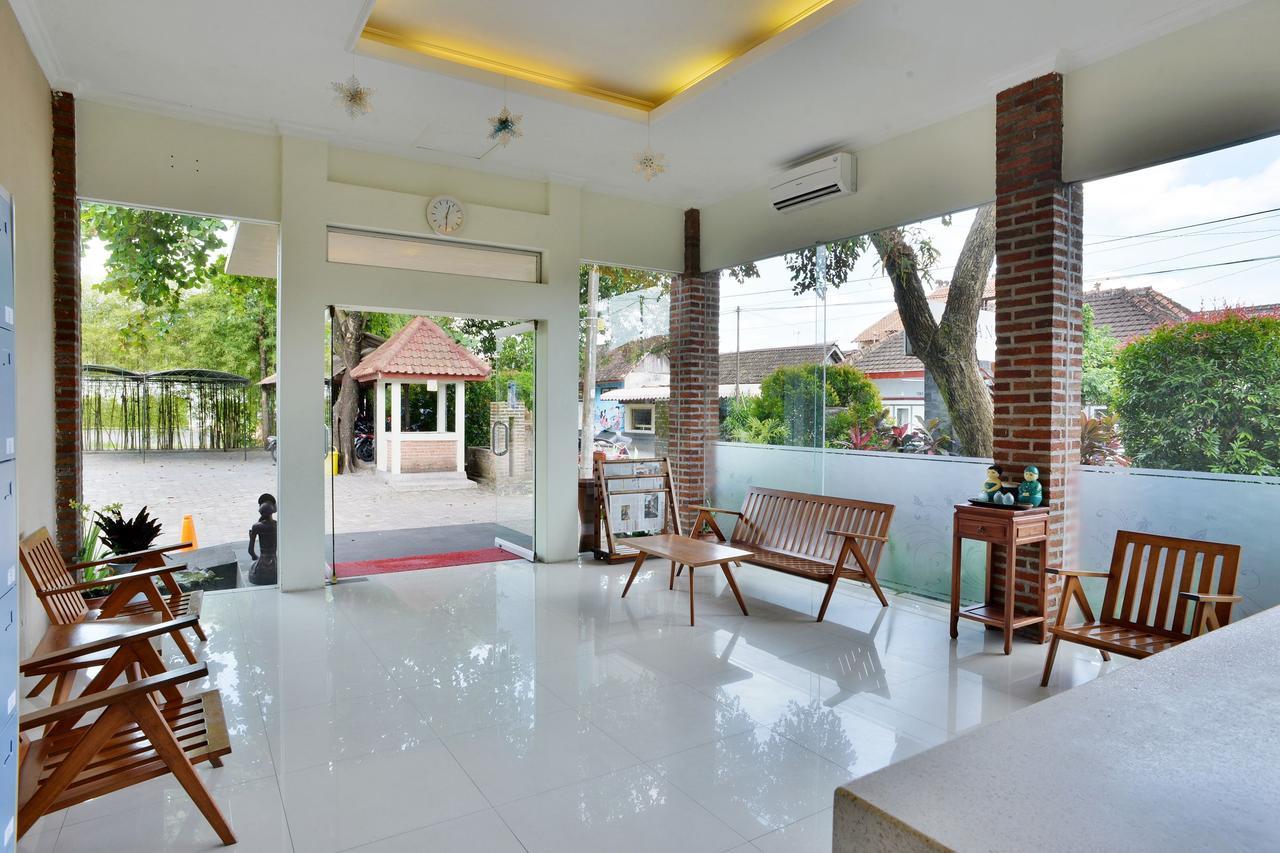 Zen Rooms Pakualaman Jogjacarta Exterior foto